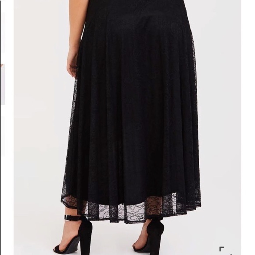 Torrid Black High Low Lace Skirt - Picture 2 of 16